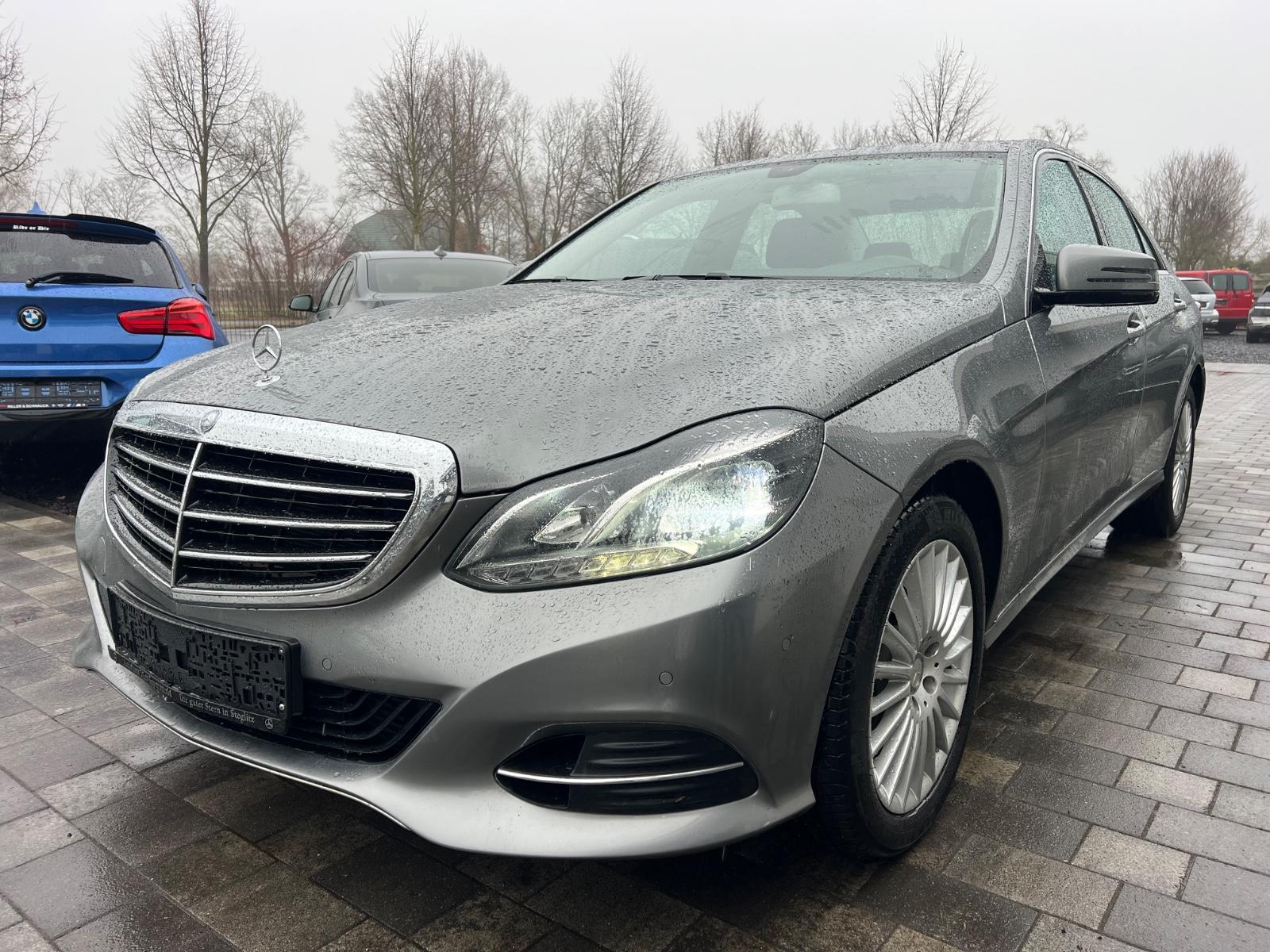 Mercedes-Benz E 200 CGI BlueEfficiency2.Hand Navi Led