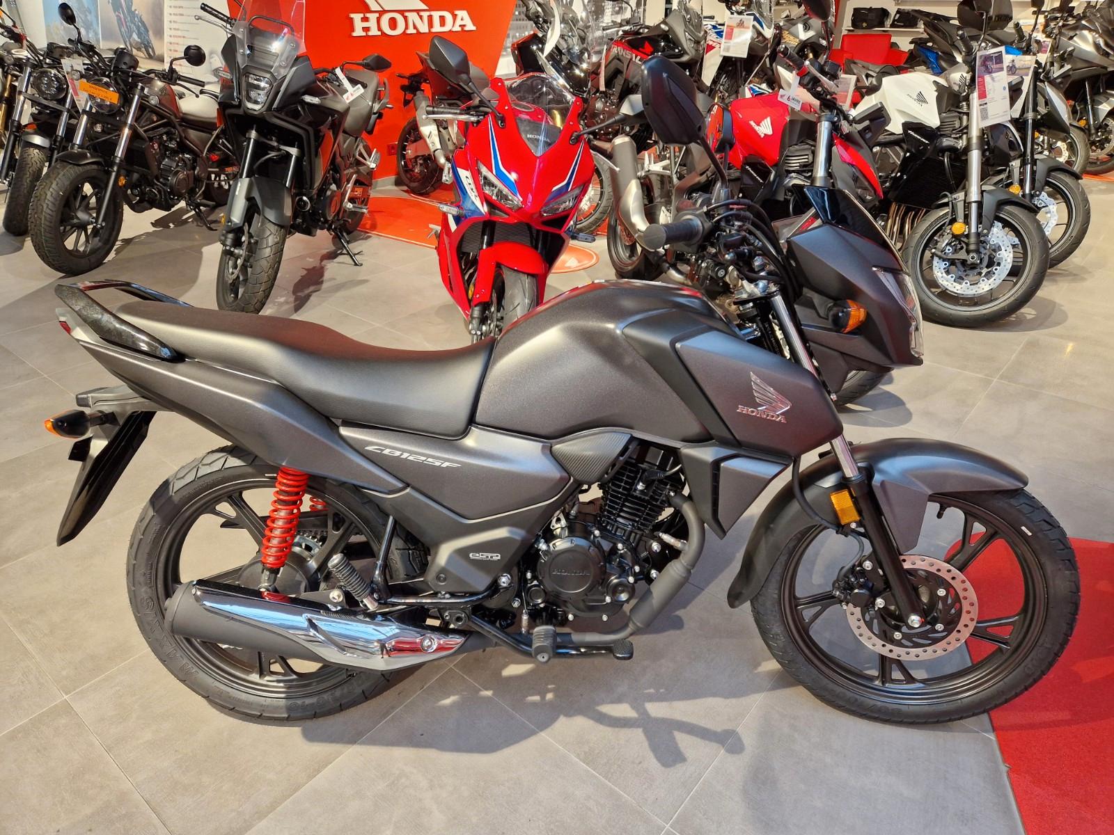 Honda CBF125 Tageszulassung
