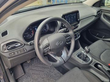 Fahrzeugabbildung Hyundai i30 FL 1.0 T-GDI 48V Trend SHZ LHZ RFK