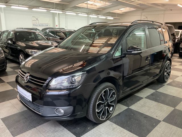 Volkswagen Touran 1,4TSI DSG Comf.,7Sitz,Navi,Xen,AHK,Tüv26