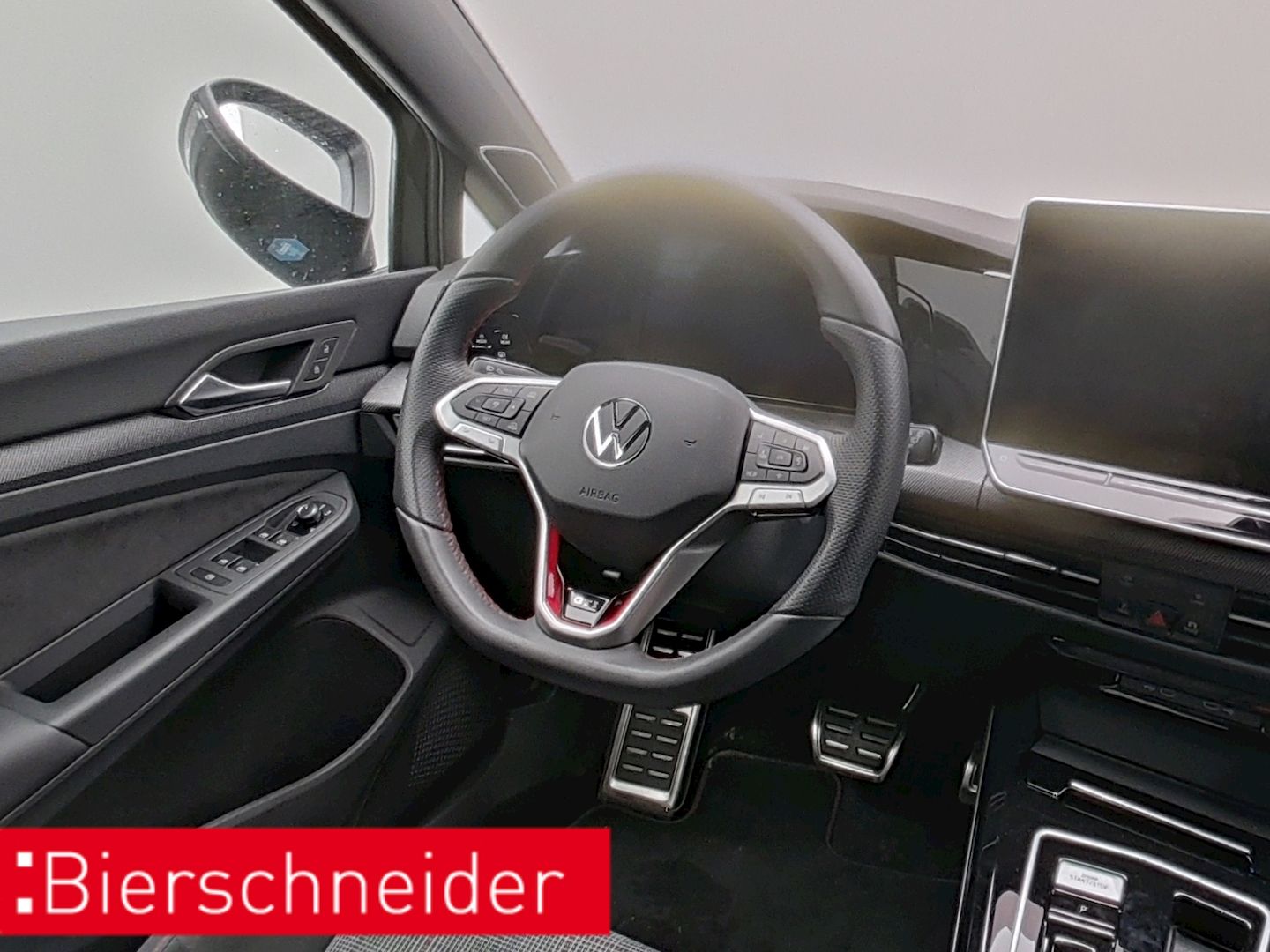 Volkswagen Golf GTI 8 2.0 TSI DSG BLACK STYLE AHK PANO NAVI foto 14