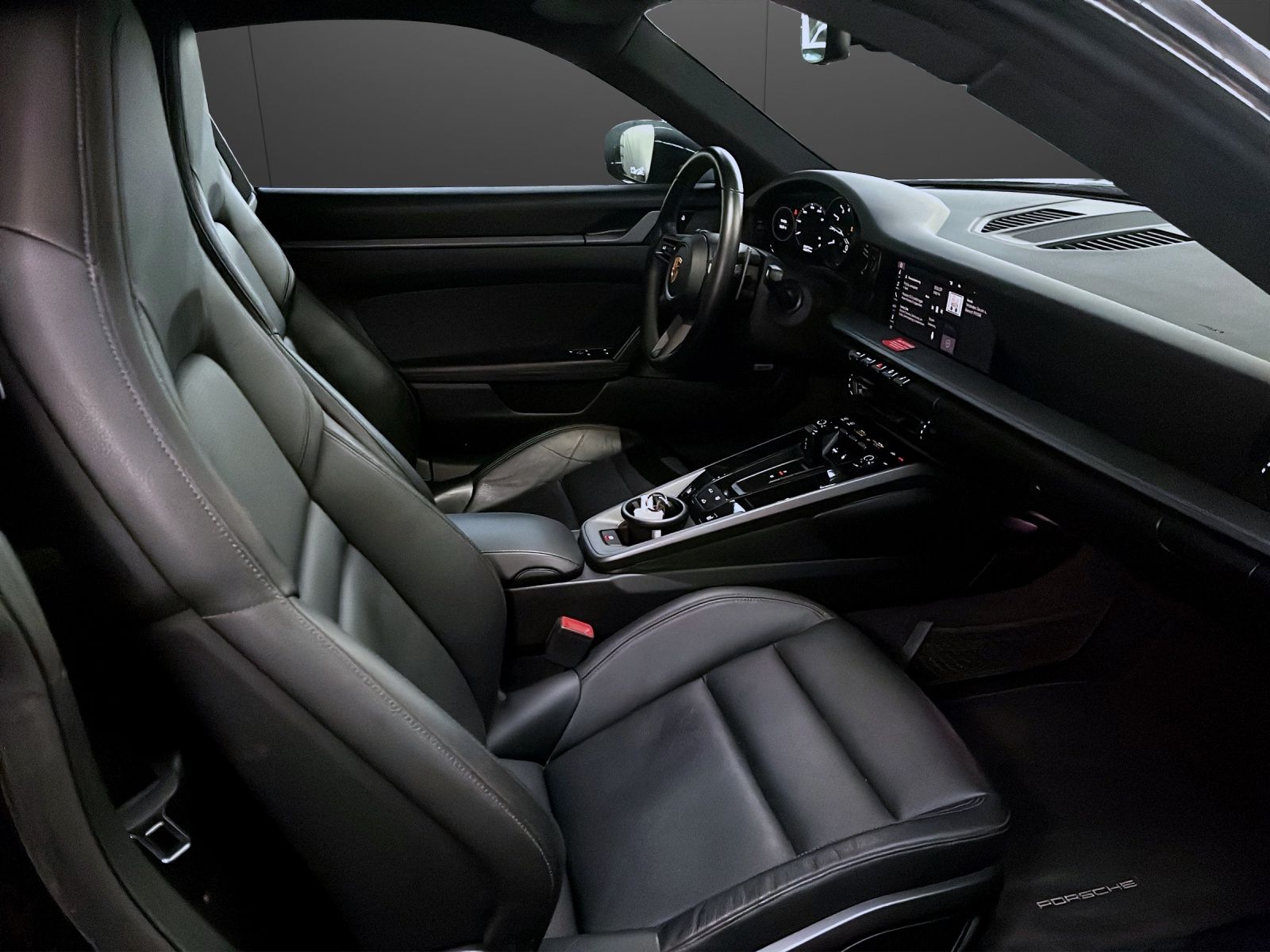 Porsche 992 - Bild 10