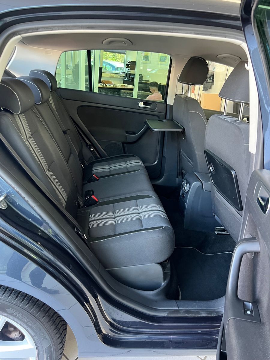 Fahrzeugabbildung Volkswagen Golf Plus 1.6 TDI Match * 1.HAND *