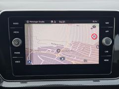 VW T-Cross R-Line 150PS DSG #AHK #kAMERA #NAVI VW T-Cross R-Line 150PS DSG #AHK #kAMERA #NAVI