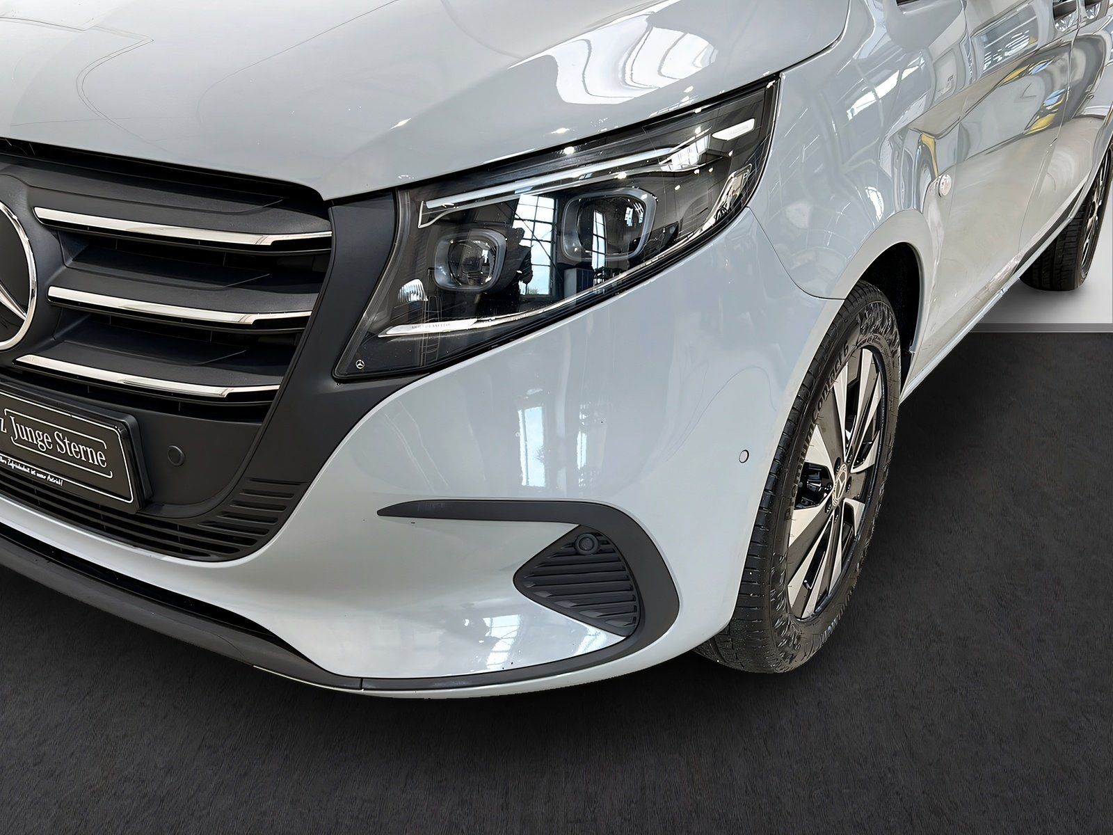 Mercedes-Benz Vito Tourer 124 CDI Lang MULTI+Tempo+SHz+360° imagem 3