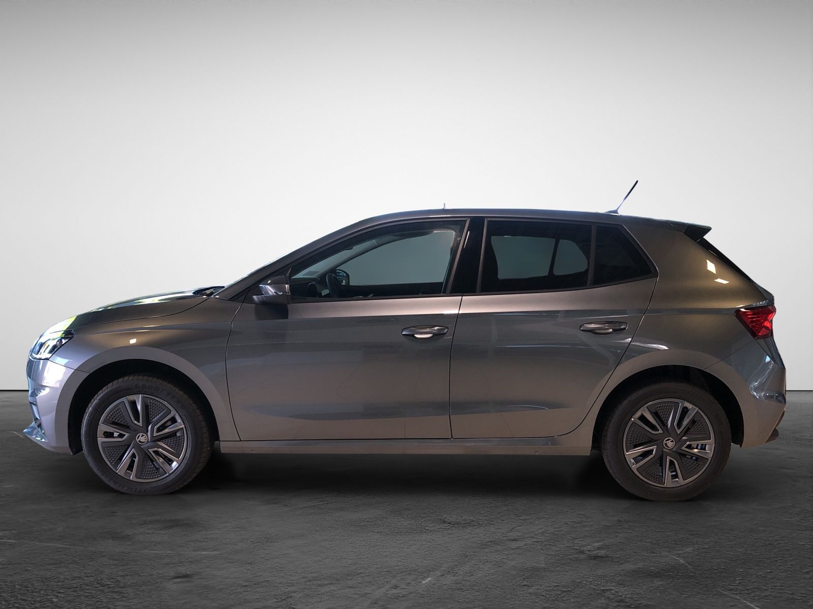 Skoda Fabia 1.0 TSI Balance RFK LED SHZ CarPlay 16 Zol imagem 3