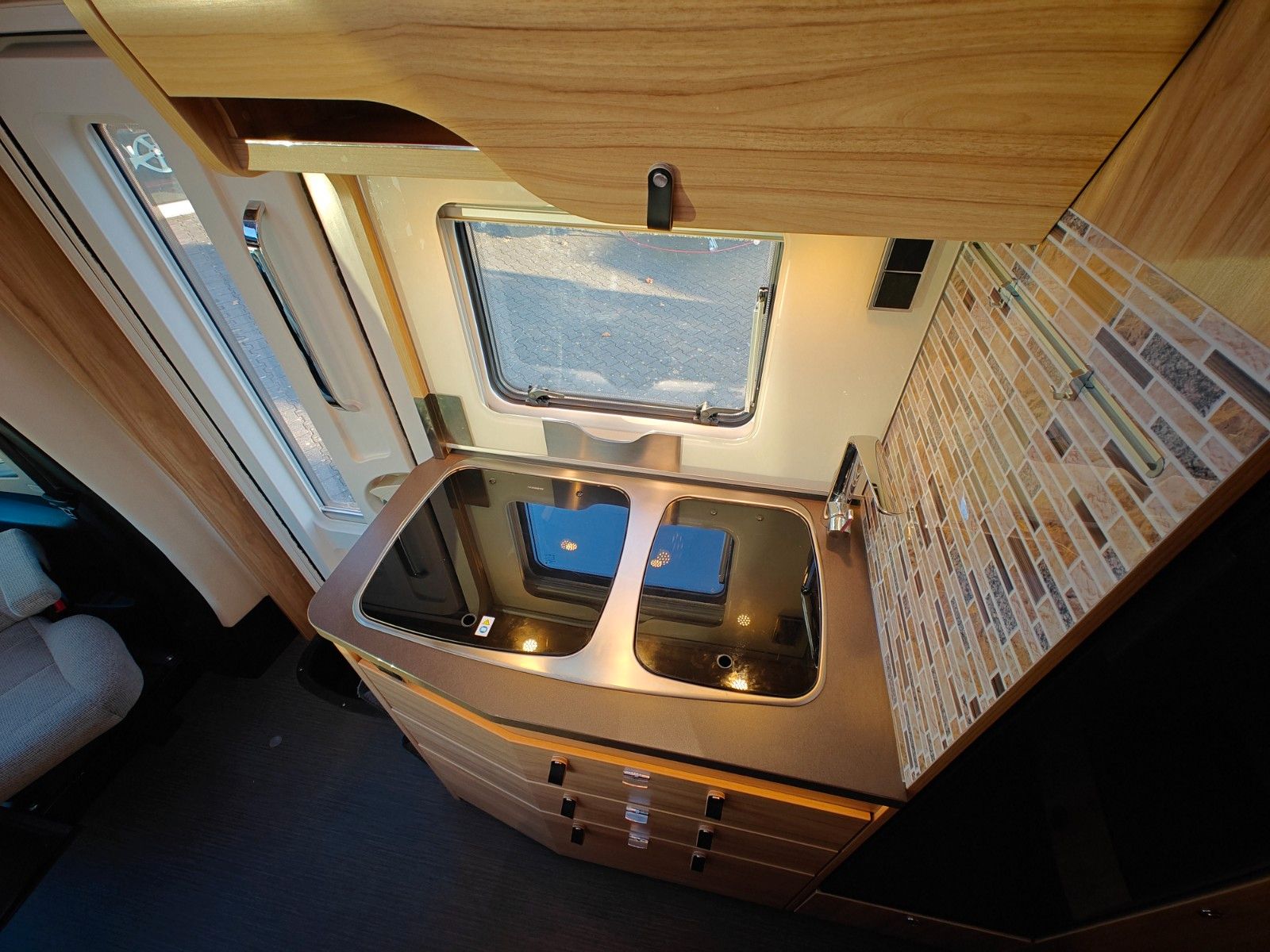 Fahrzeugabbildung HYMER / ERIBA / HYMERCAR ML-T 580 4x4 ALLRAD 3.0L V6 - AUS ERSTBESITZ