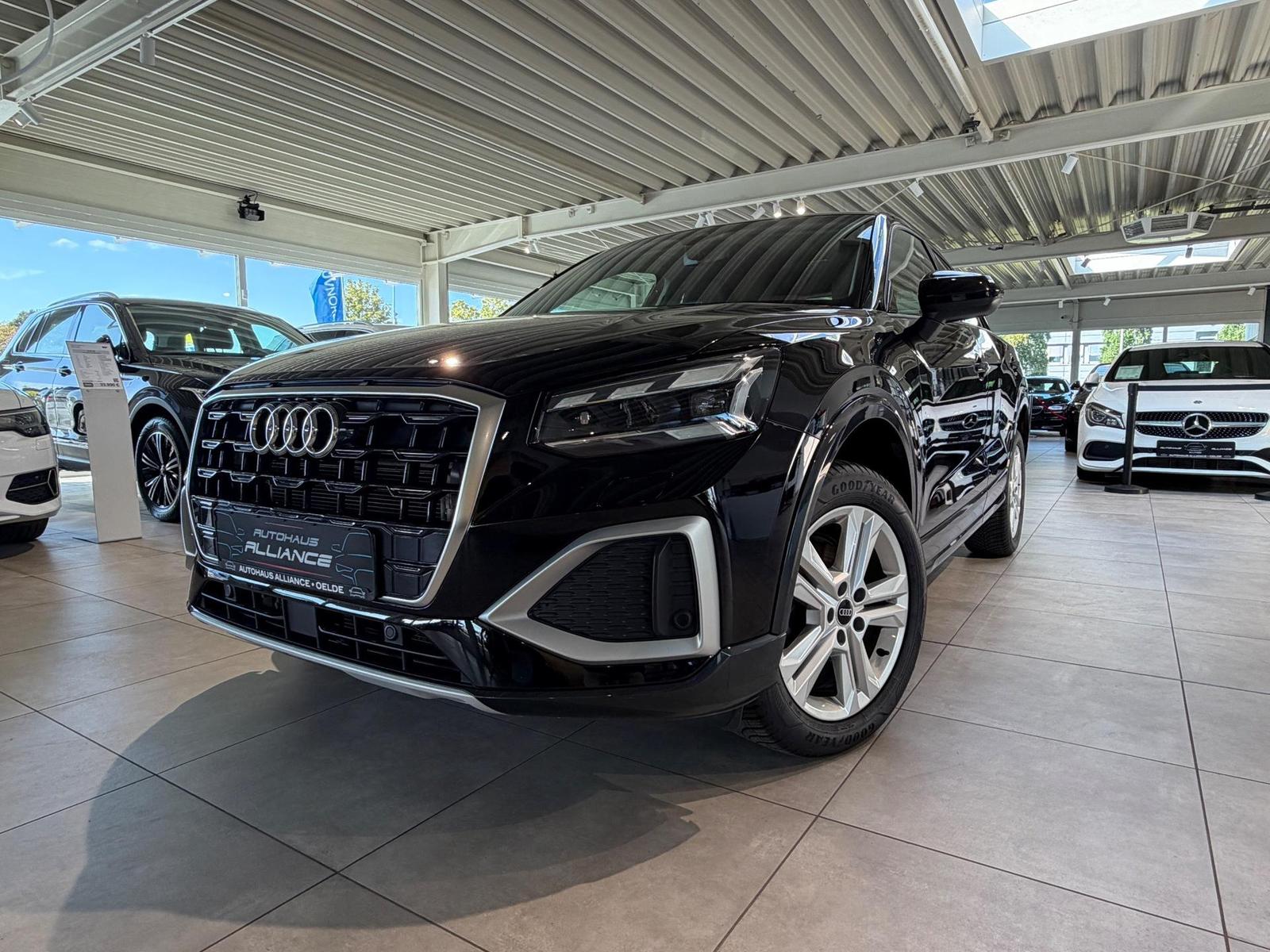 Audi Q2 advanced * Matrix-LED * ACC * CarPlay * RFK