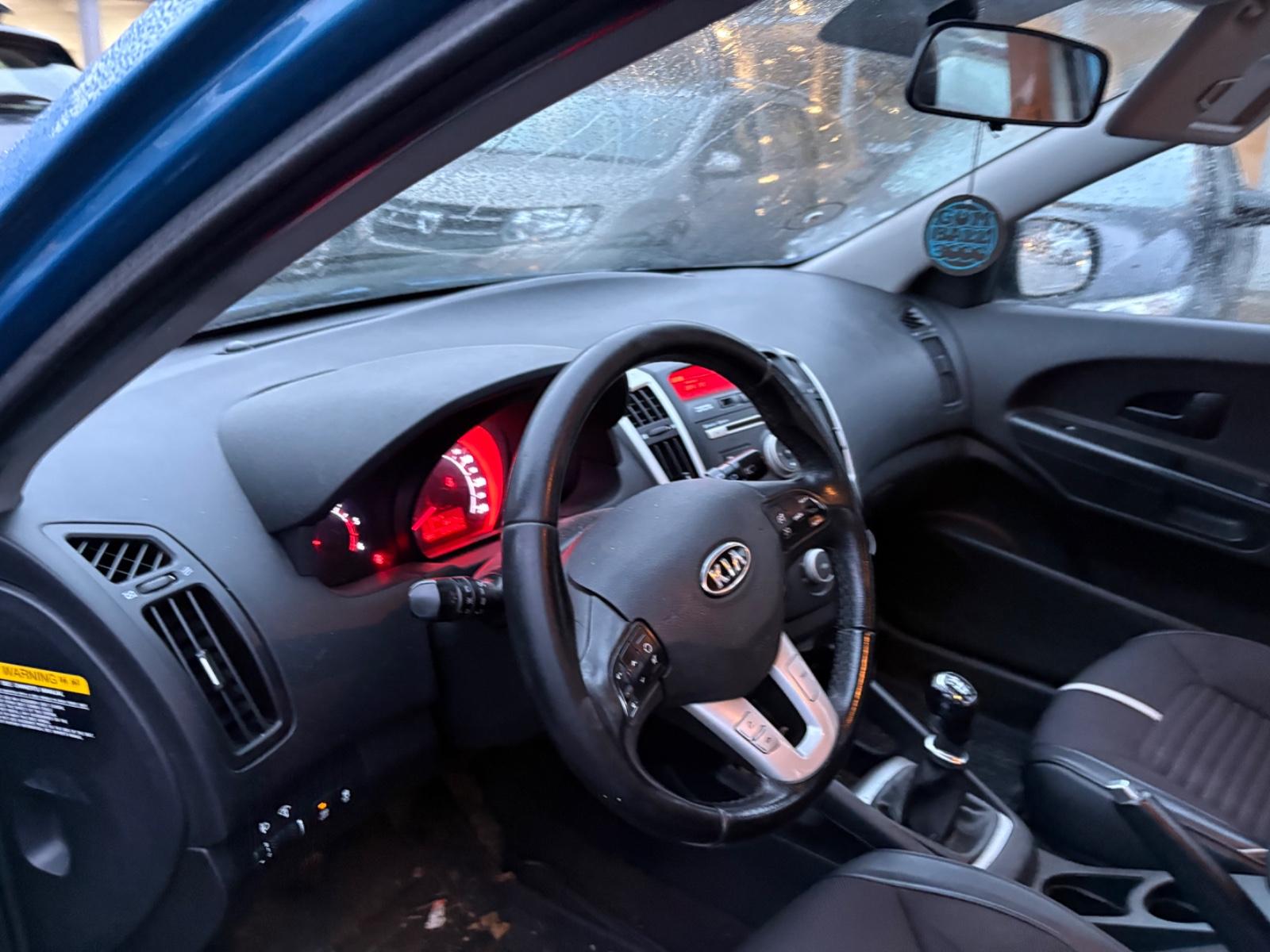 Kia cee'd 2010 — photo 6