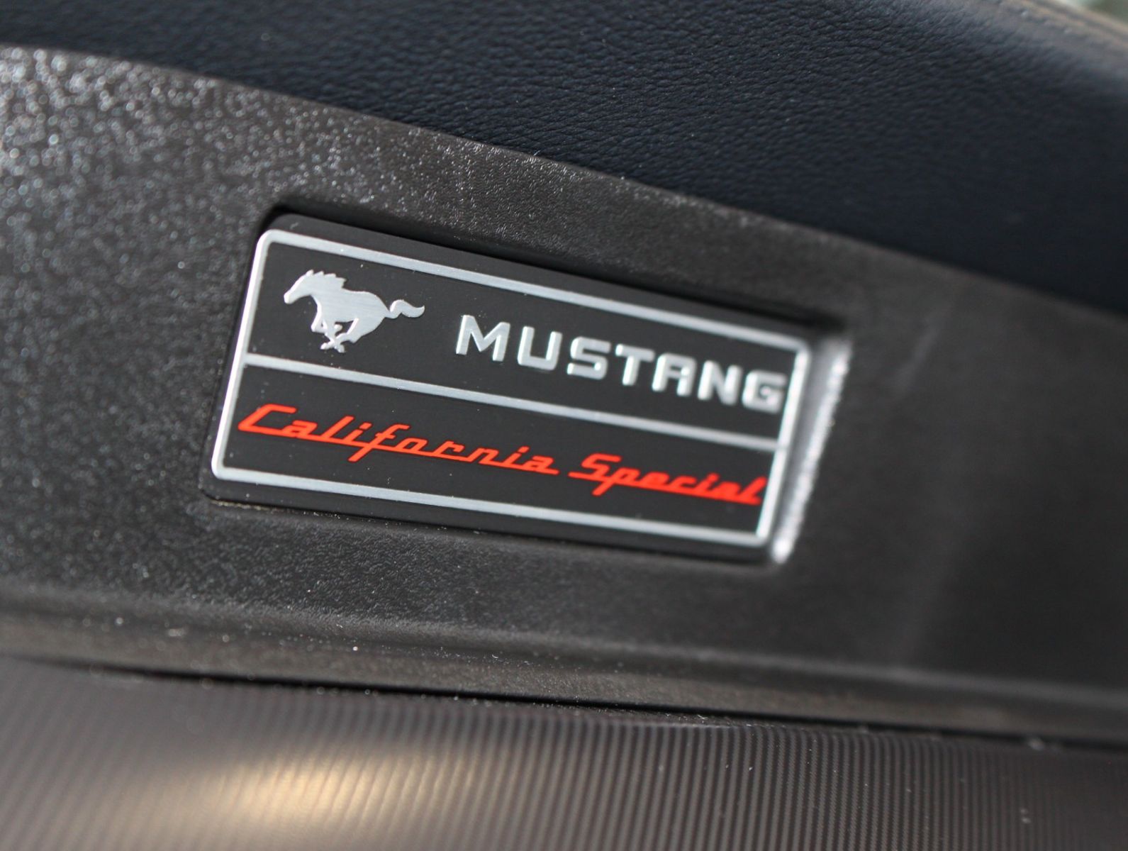 Fahrzeugabbildung Ford Mustang 5.0 V8 GT /CS California*Magne Ride