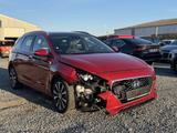 Hyundai i30 Select Leder Panorama Memory Sitz.B Kamera - Hyundai: Unfallwagen