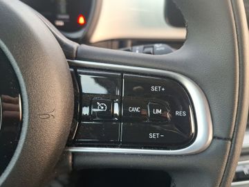 Fiat 500 e Base KeyLess+Navi+LM+SpurH+AUT+KlimaA