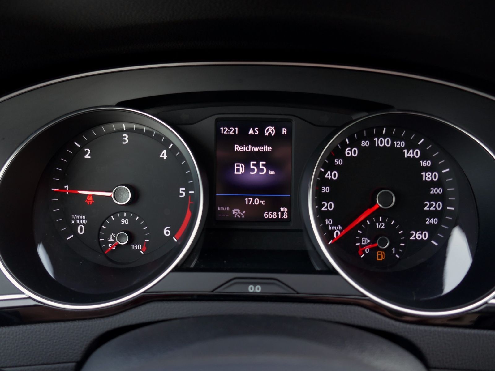Fahrzeugabbildung Volkswagen Passat Variant Business 2.0 TDI DSG | LED RFK