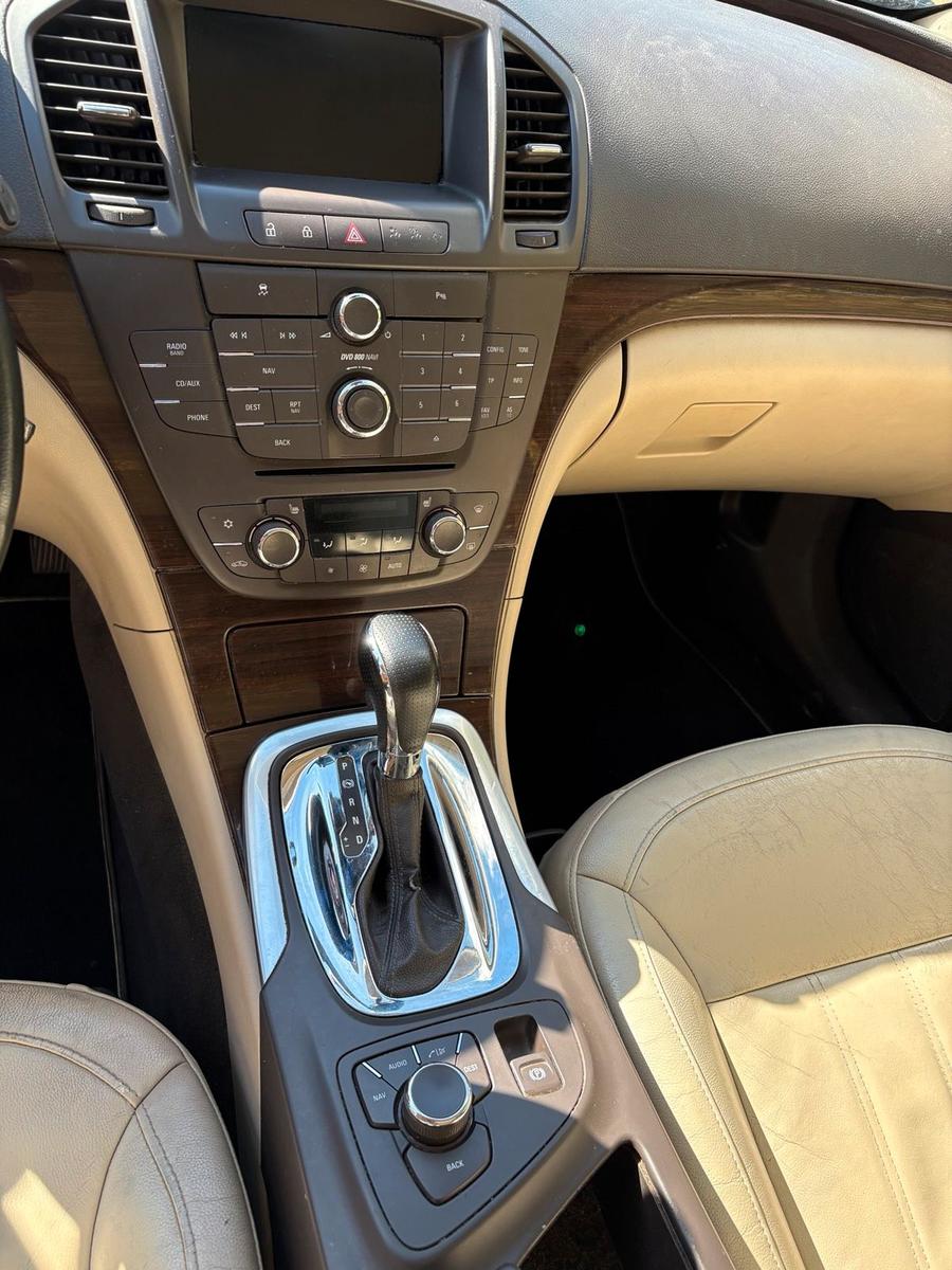 Opel Insignia 2010 — photo 5