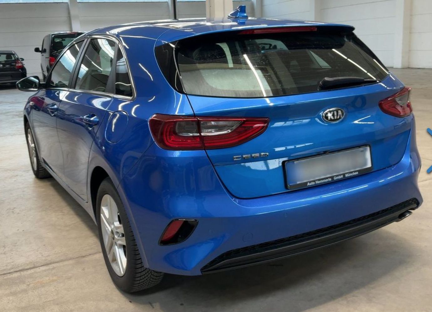 Fahrzeugabbildung Kia cee'd 1.4 TGDI Vision/ 1. Hand