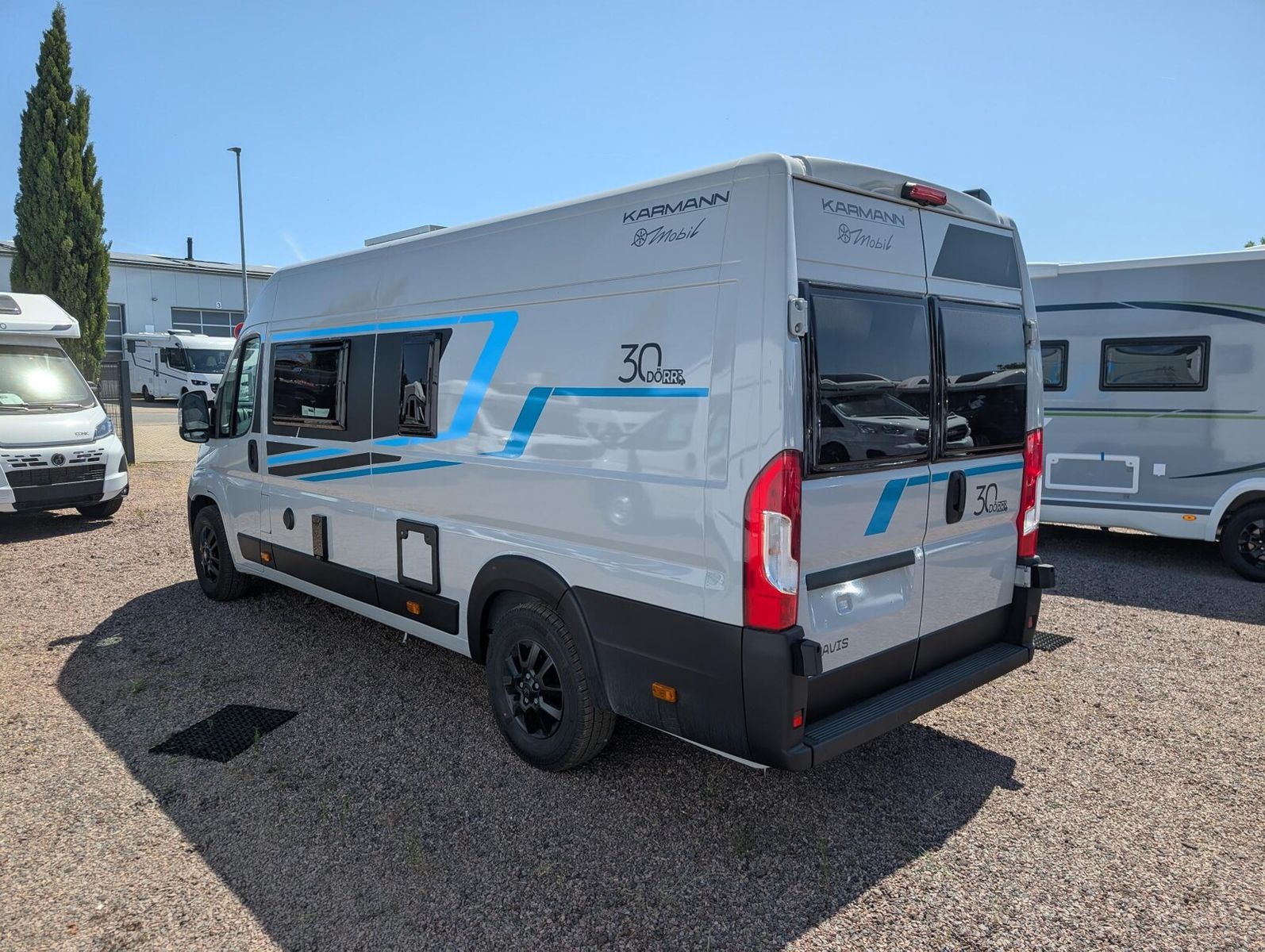 Fahrzeugabbildung Karmann Davis Trendstyle DA 620 TSC Dörr-Paket 30 Jahre