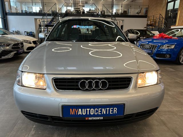 Audi A3 1.8  *Ambiente*Automatik*TÜV 0327*