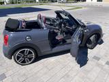MINI Cooper S Cabrio mit top JCW-Ausstattung - : Allradantrieb, Kleinwagen, mit