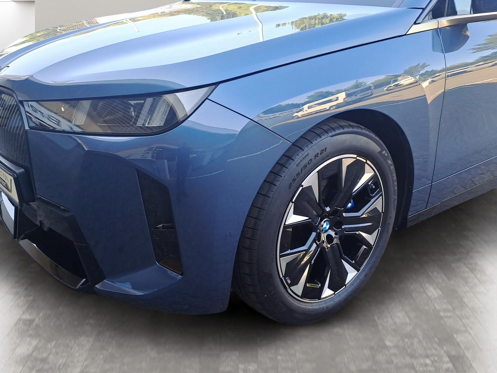 BMW iX - Bild 12