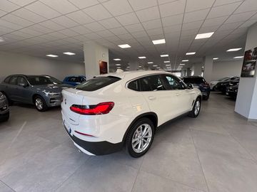 BMW X4 - 4