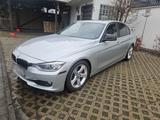 BMW 328i f30 Automatik - BMW 328: F30