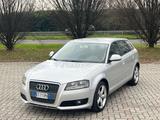Audi A3 1.6 TDI 105 CV CR Ambiente - Audi A3 aus 2011: 1.6