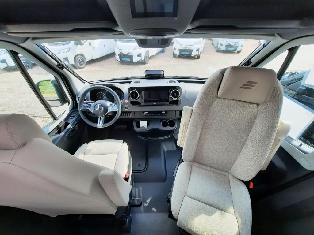 Fahrzeugabbildung HYMER / ERIBA / HYMERCAR Camper Van Grand Canyon S 600 Verfüg./Sale 9.965