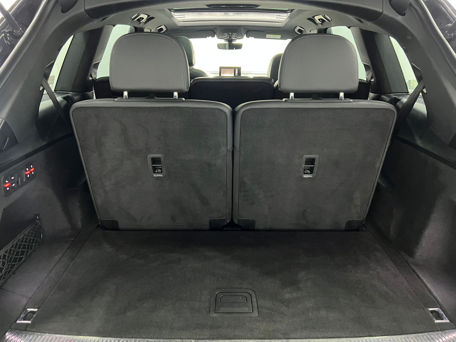 Fahrzeugabbildung Audi Q7 3.0 TDI Quattro/S-LINE/AHK/AMBI+/PANO/7-SITZ
