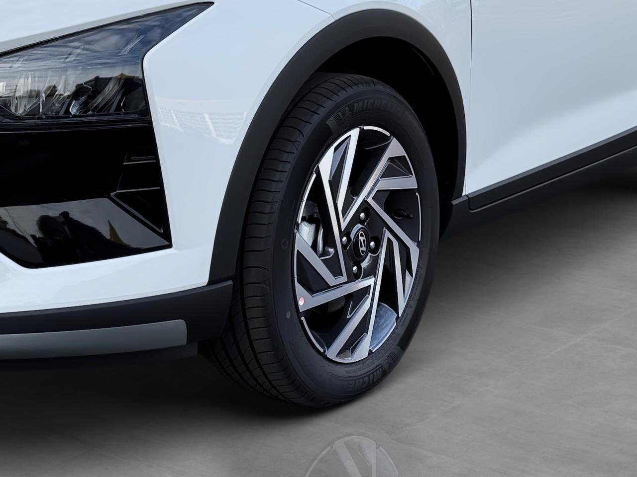 Fahrzeugabbildung Hyundai BAYON Trend, Komfortpaket *KLIMAA*CARPLAY*NAVI*4