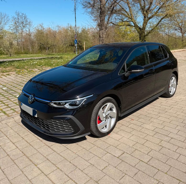 Image of Volkswagen Golf