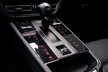Porsche Macan GTS*Chrono,Pano,Tempolimit,ACC,BOSE,360°