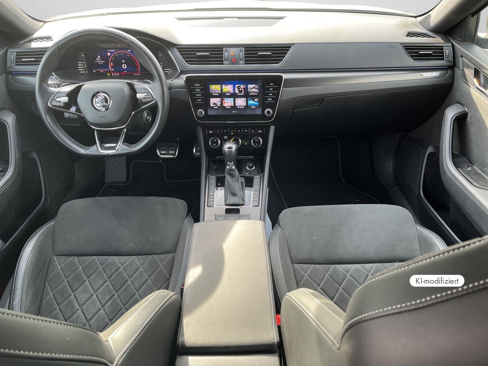 Skoda Superb 2.0 TDI DSG SportLine AHK+ACC+Kamera+Navi imagem 3