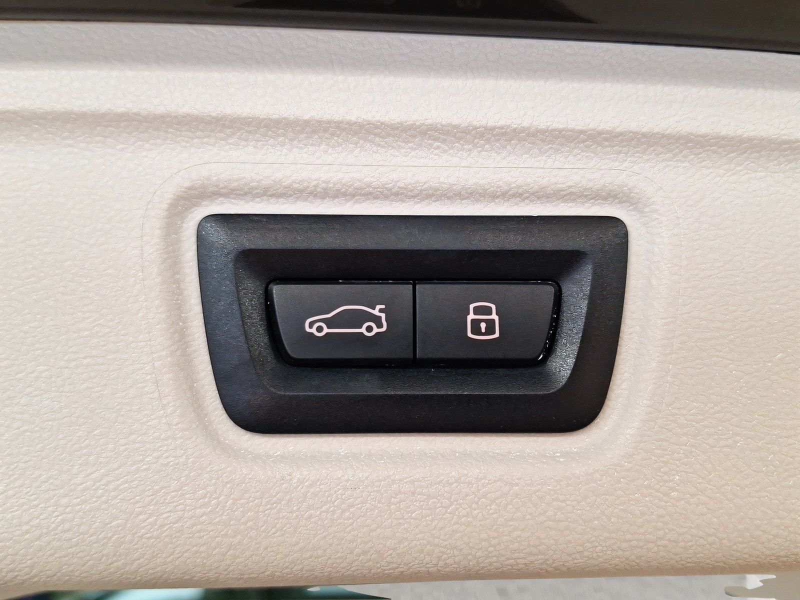 BMW 318 - Bild 18
