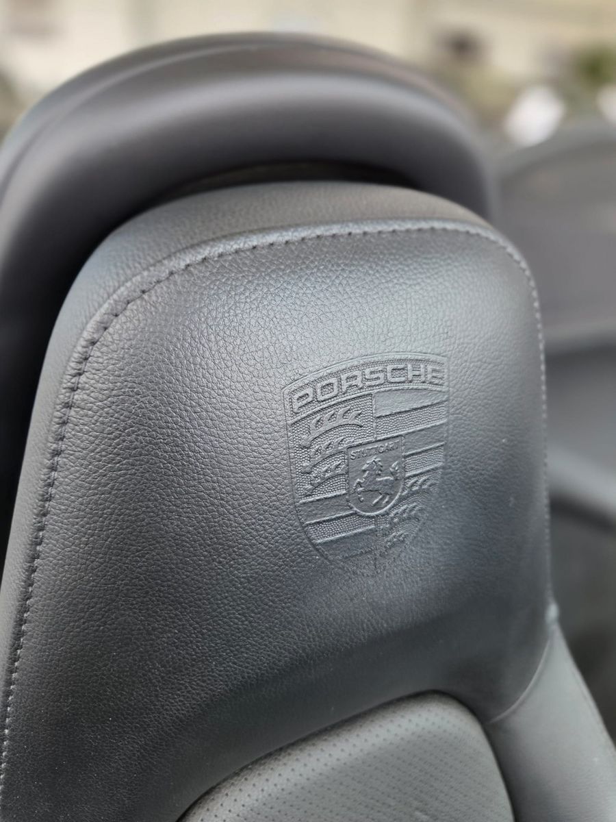 Fahrzeugabbildung Porsche Boxster Black Edition