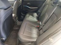 BMW 330 - Vorschau Bild 11