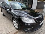 Skoda Octavia Combi RS  1.Hand/Automatik/Xenon - Skoda Octavia aus 2011: RS