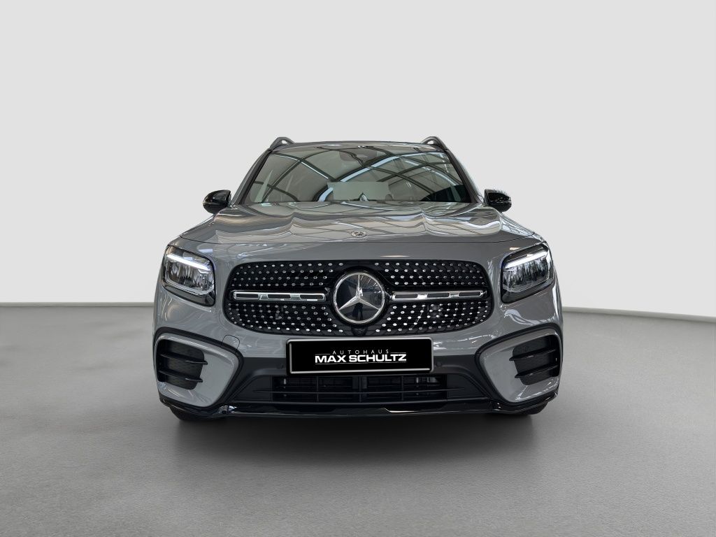 Fahrzeugabbildung Mercedes-Benz GLB 200 AMG*Night*LED*KeyLess*PDC*ParkAs*RFK*AHK