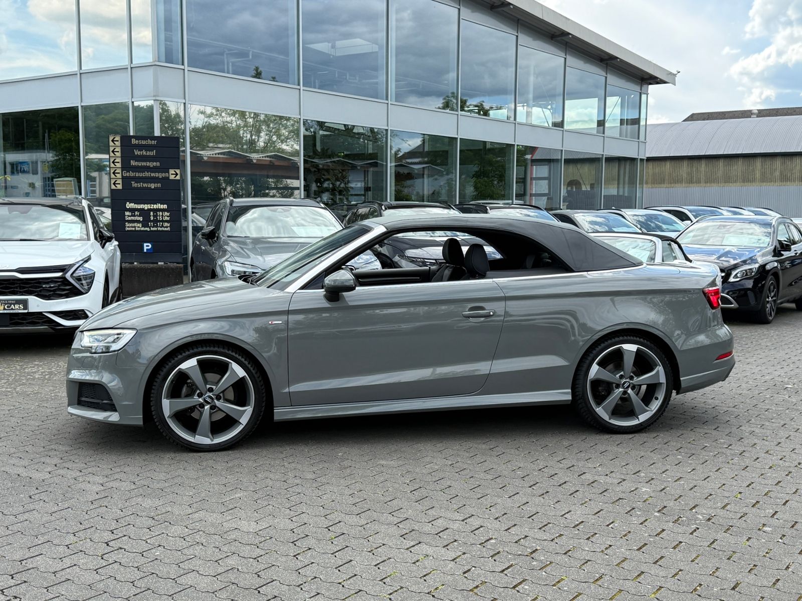 Fahrzeugabbildung Audi A3 Cabriolet S line B&O ACC MATRIX RFK 19"