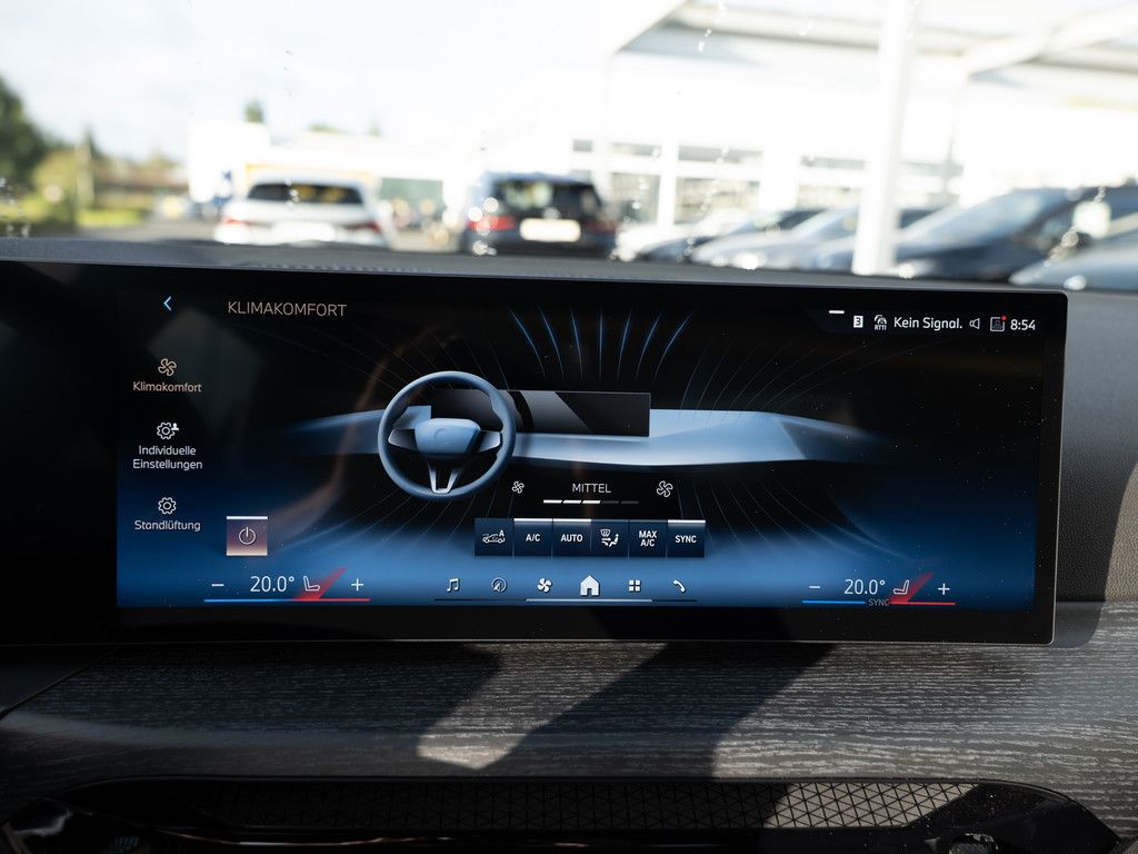 BMW 318i M-Sport FACEL. LED NAVI KAMERA SHZ PDC foto 18