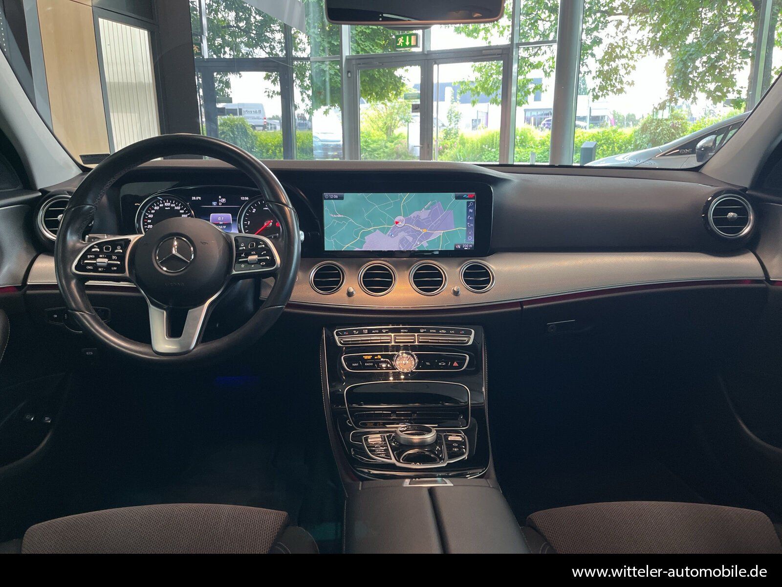 Mercedes-Benz E 220 d EXCLUSIVE LED/AHK/PANO/360°/Navigation foto 8