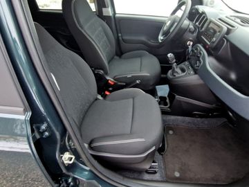 Fiat Panda 1.0 CROSS (71 PS) Mild Hybrid