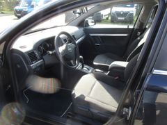 Fahrzeugabbildung Vectra C First Edition Navi Bi-Xenon Dyn. Kurven
