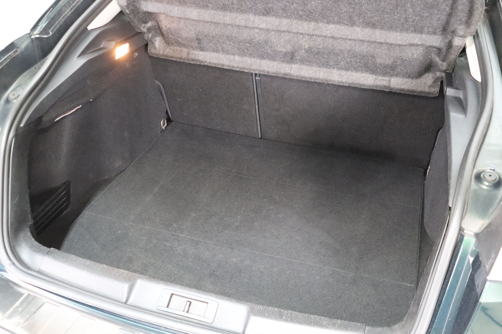 Fahrzeugabbildung Renault Laguna Dynamique 2.0 16V * HU/AU bis 07.26 * AHK
