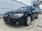 Audi A3  2.0 TDI S line Sportpaket plus quattro - Audi A3 aus 2005: Line