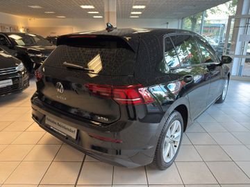 Volkswagen Golf - 6
