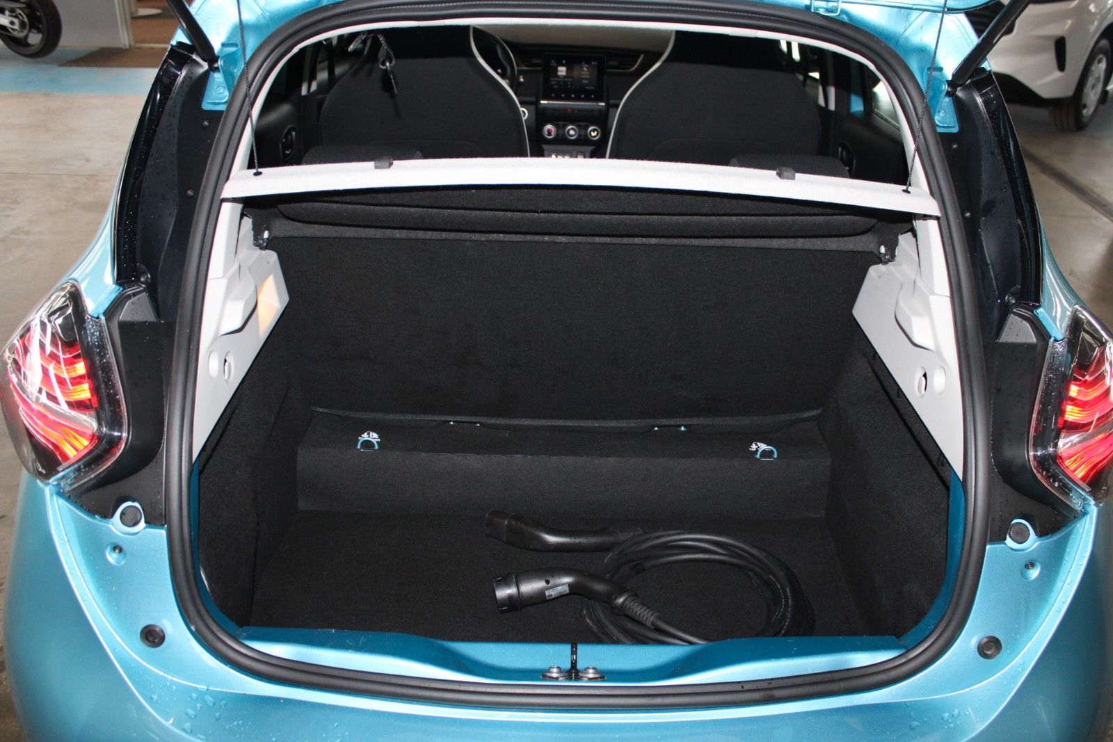 Fahrzeugabbildung Renault ZOE Life R110/Z.E. 40 Kaufbatterie 5-T LED KLIMA