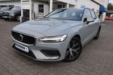 Volvo V60 B4 D Core|AHK|NAVI|SHZG|R-CAM| - gebrauchte Volvo V60 aus dem Jahr 2023
