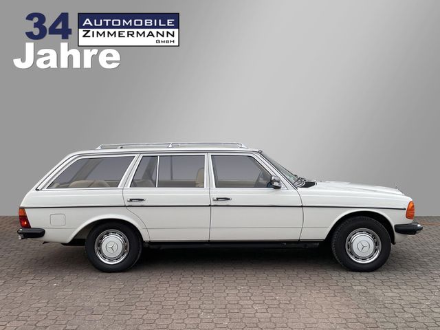 Mercedes-Benz W123 200 T*1.Hand*1.Lack*Kein Rost*Original*