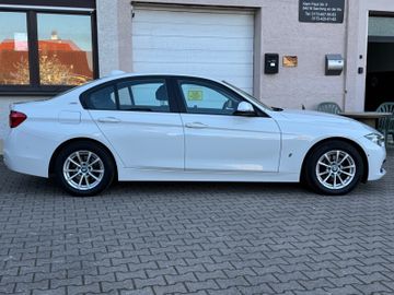 BMW 330 - 11