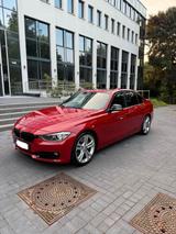 BMW F30/335i - Melbourne Rot - BMW 335 in Duisburg